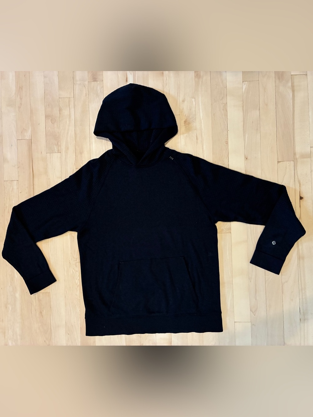 Lululemon Engineered Warmth Hoodie Black Waffle Knit Pullover Size M